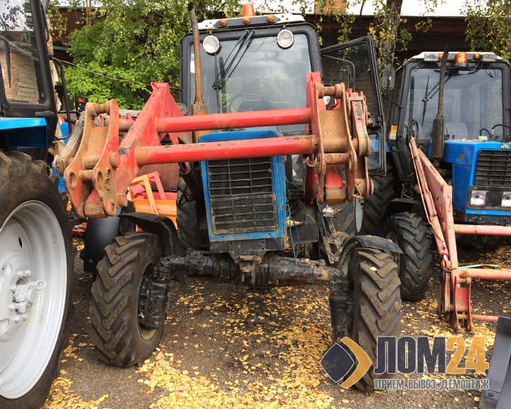 Сдать трактор в лом в Москве и области по высокой цене - ЛОМ24